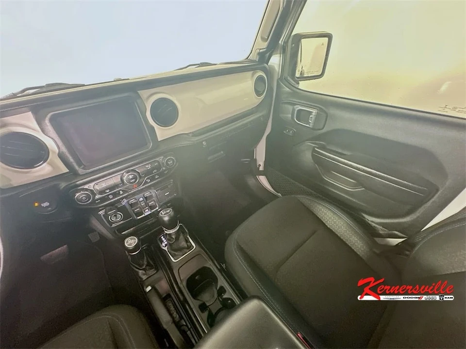 2021 Jeep JL Wrangler - Image 11 of 12