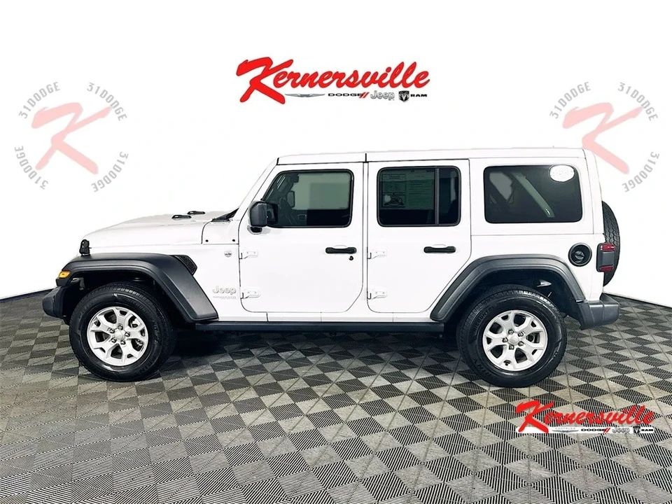 2021 Jeep JL Wrangler - Image 4 of 12