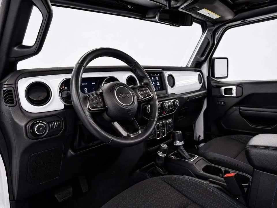 2021 Jeep JL Wrangler - Image 13 of 20