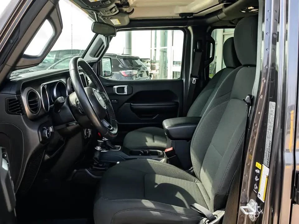 2021 Jeep JL Wrangler - Image 18 of 19