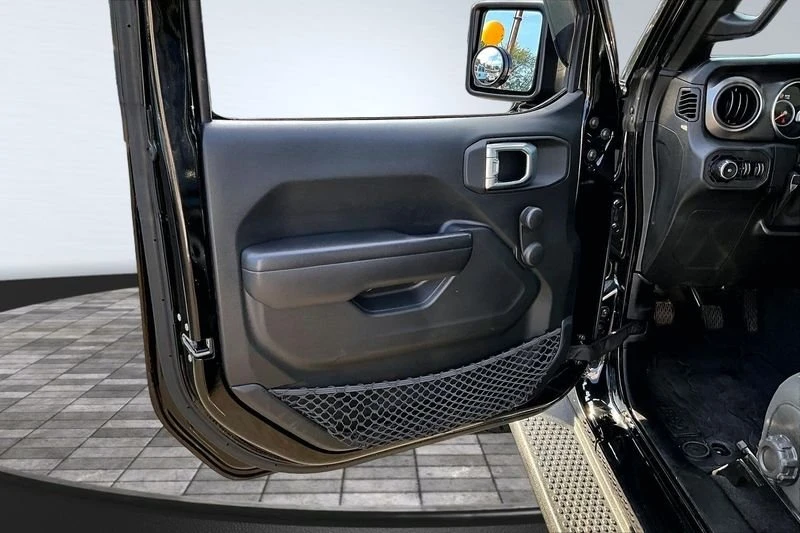 2021 Jeep JL Wrangler - Image 8 of 17