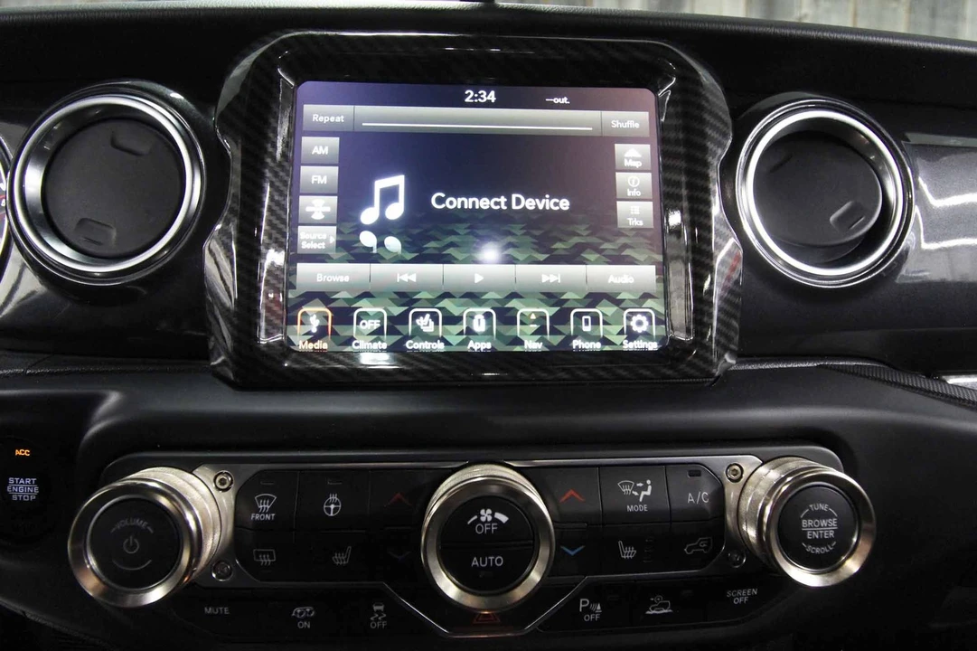 2021 Jeep JL Wrangler - Image 19 of 21