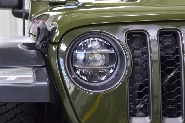 2021 Jeep JL Wrangler - Image 12 of 12