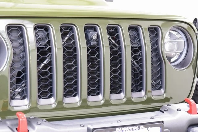2021 Jeep JL Wrangler - Image 11 of 12
