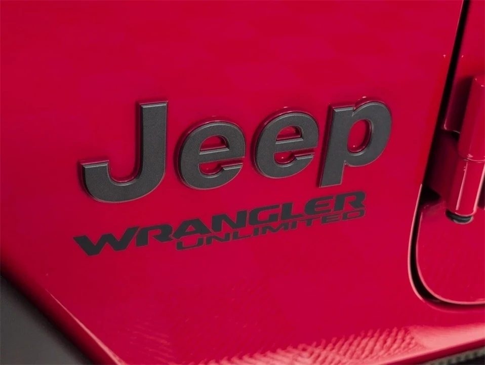 2021 Jeep JL Wrangler - Image 10 of 12