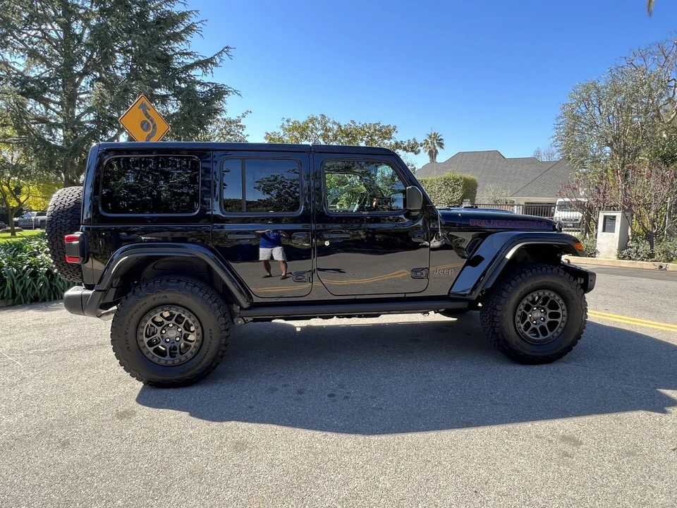 2021 Jeep JL Wrangler - Image 19 of 31
