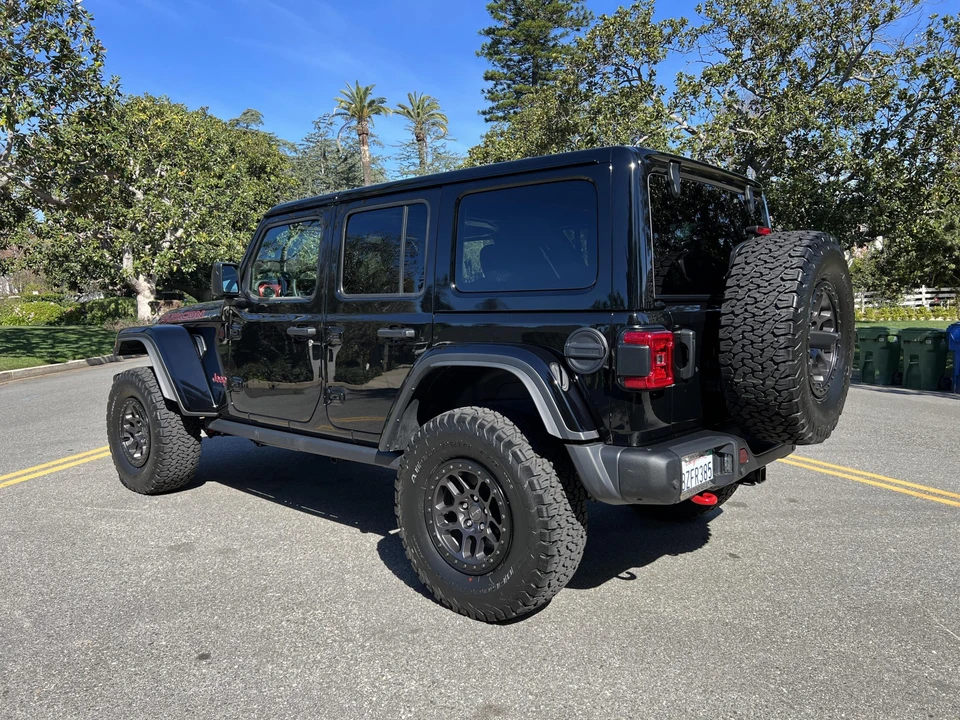 2021 Jeep JL Wrangler - Image 10 of 31
