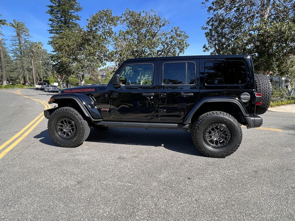 2021 Jeep JL Wrangler - Image 8 of 31