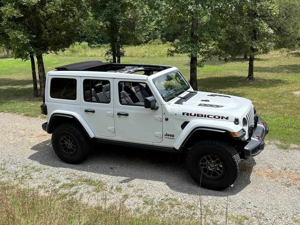 2021 Jeep JL Wrangler - Image 14 of 31