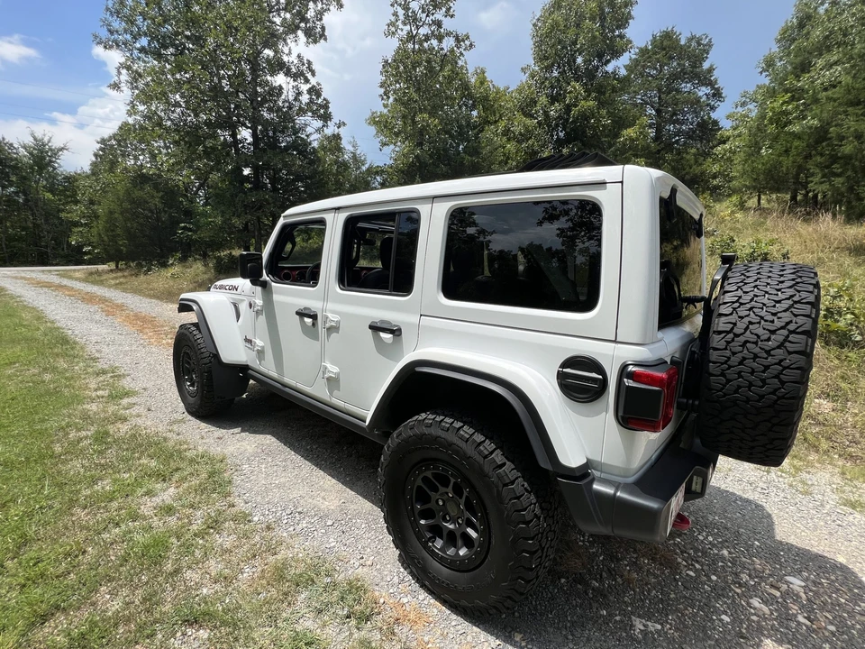 2021 Jeep JL Wrangler - Image 21 of 31