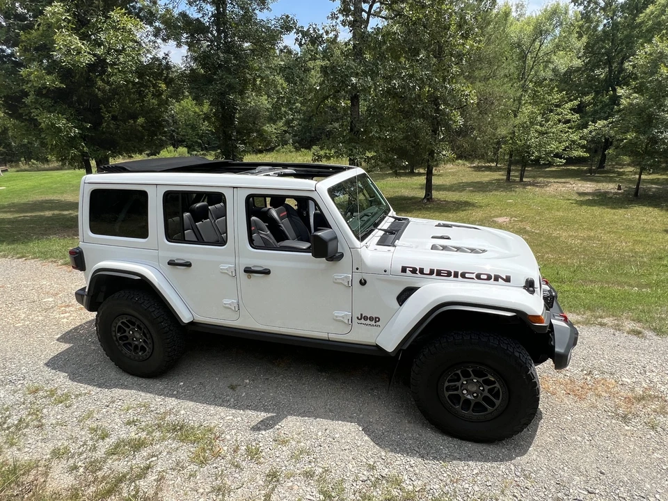 2021 Jeep JL Wrangler - Image 15 of 31