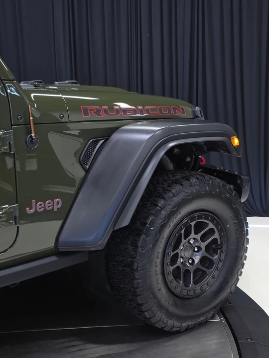 2021 Jeep JL Wrangler Rubicon 392 - Image 5 of 31