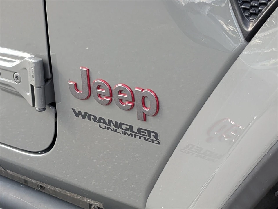 2021 Jeep JL Wrangler - Image 11 of 12