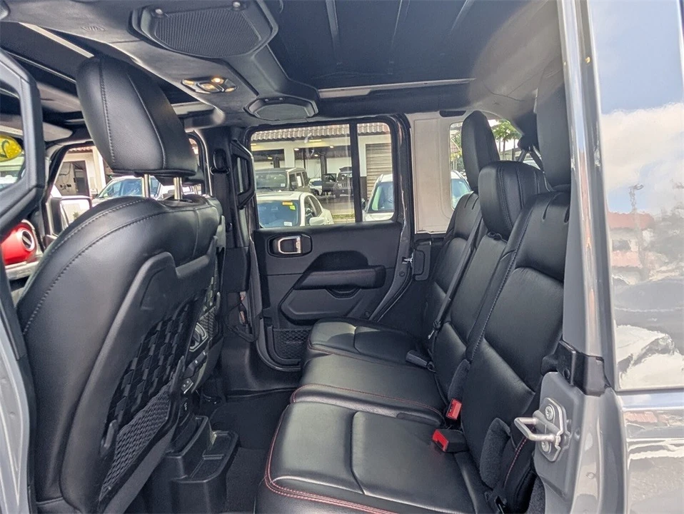2021 Jeep JL Wrangler - Image 15 of 21