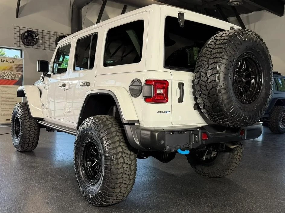 2021 Jeep JL Wrangler Rubicon 392 - Image 10 of 31