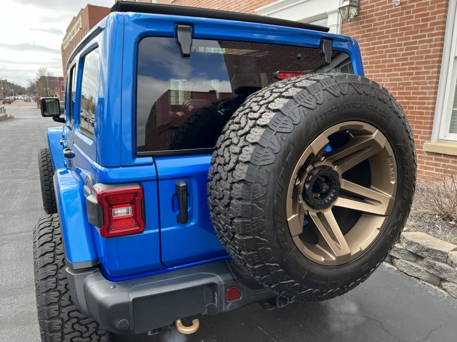 2021 Jeep JL Wrangler - Image 4 of 15