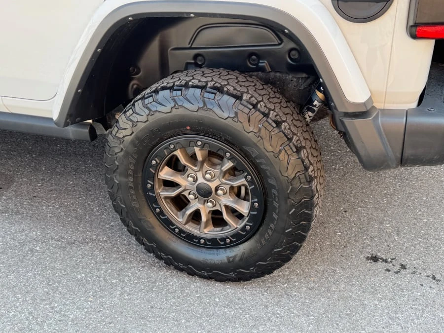2021 Jeep JL Wrangler - Image 5 of 11