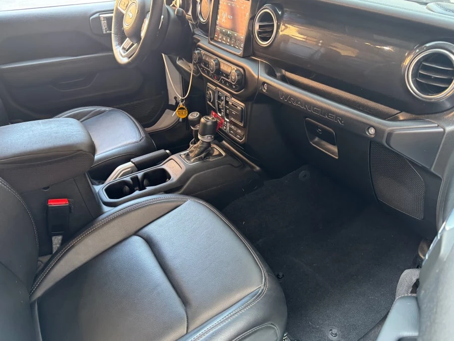2021 Jeep JL Wrangler - Image 9 of 11