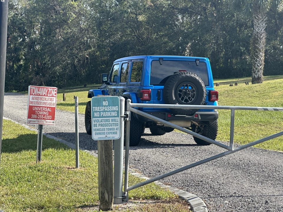 2021 Jeep JL Wrangler - Image 15 of 31