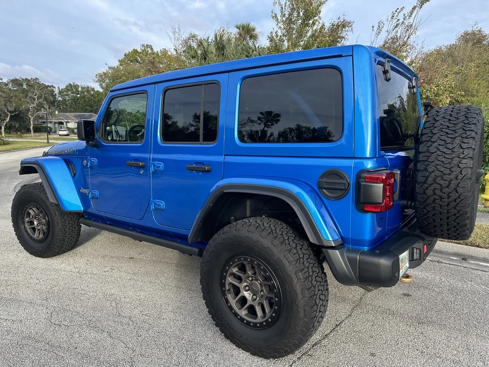2021 Jeep JL Wrangler - Image 18 of 31