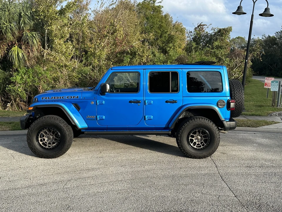 2021 Jeep JL Wrangler - Image 19 of 31