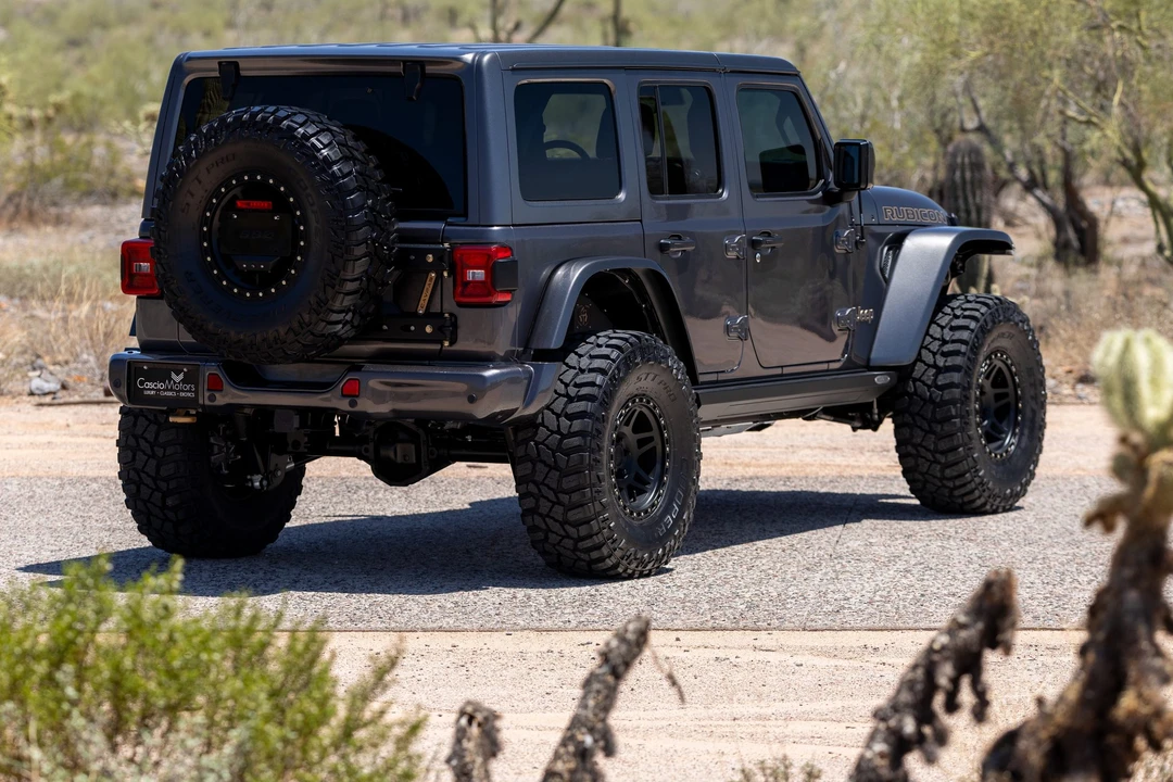 2021 Jeep JL Wrangler - Image 30 of 31