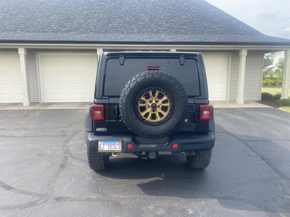 2021 Jeep JL Wrangler - Image 10 of 31