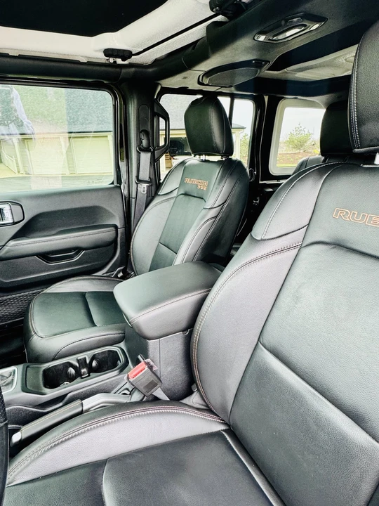 2021 Jeep JL Wrangler - Image 28 of 31