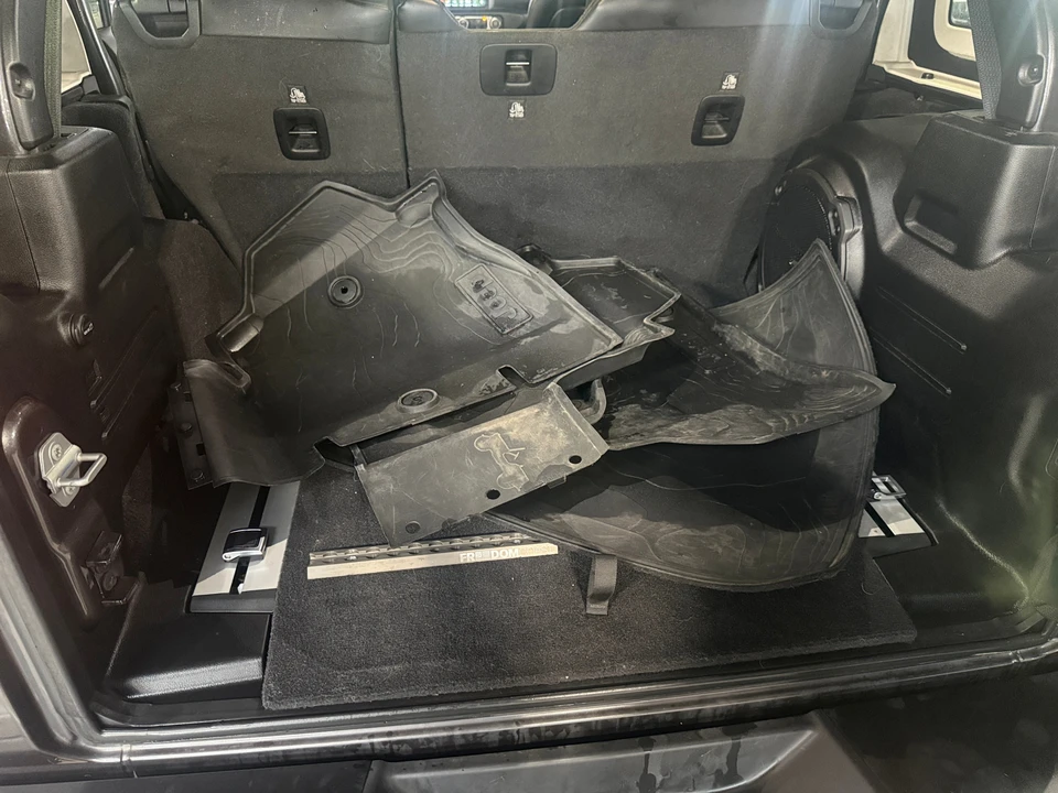 2021 Jeep JL Wrangler Rubicon 392 - Image 8 of 31