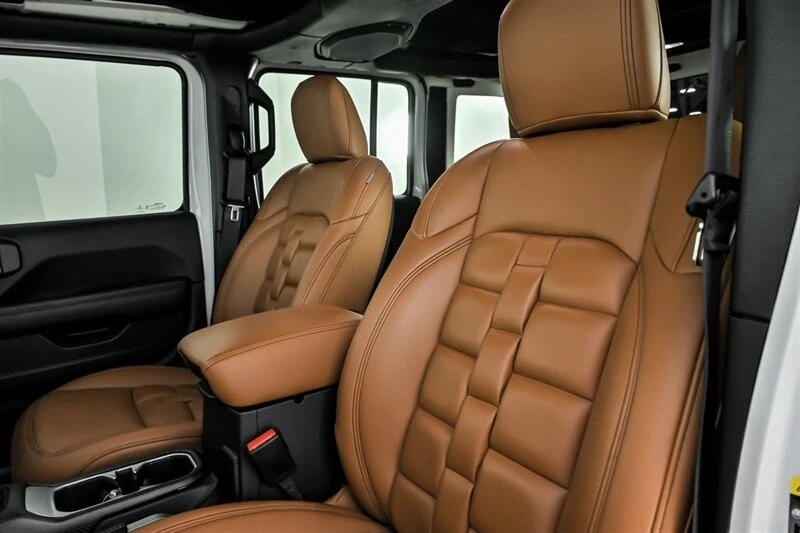 2021 Jeep JL Wrangler - Image 21 of 21