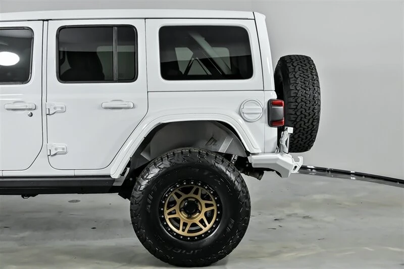2021 Jeep JL Wrangler - Image 9 of 21