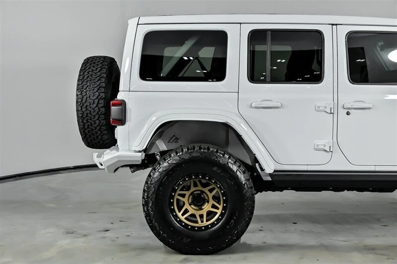 2021 Jeep JL Wrangler - Image 13 of 21