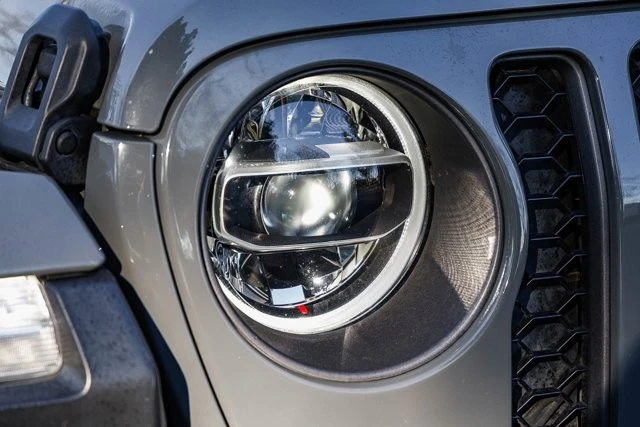 2021 Jeep JL Wrangler - Image 7 of 12