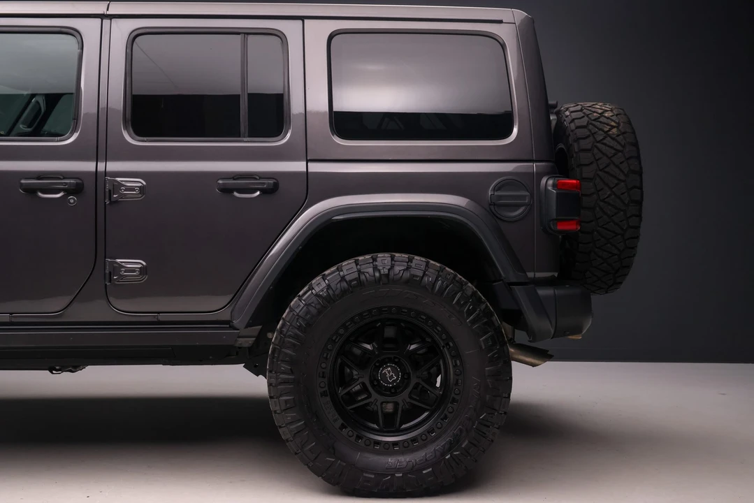 2021 Jeep JL Wrangler - Image 21 of 31