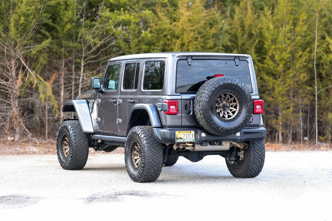 2021 Jeep JL Wrangler - Image 19 of 31