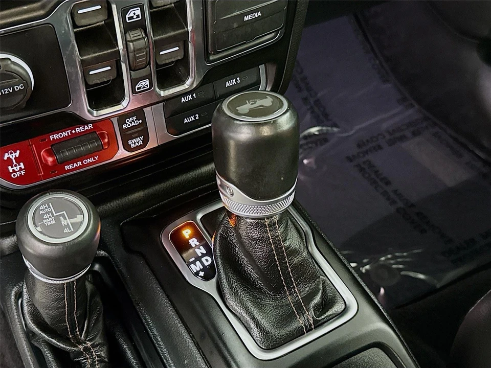 2021 Jeep JL Wrangler - Image 17 of 21