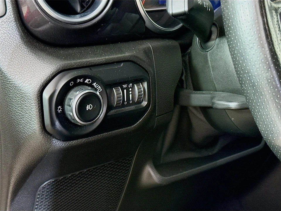2021 Jeep JL Wrangler - Image 7 of 15