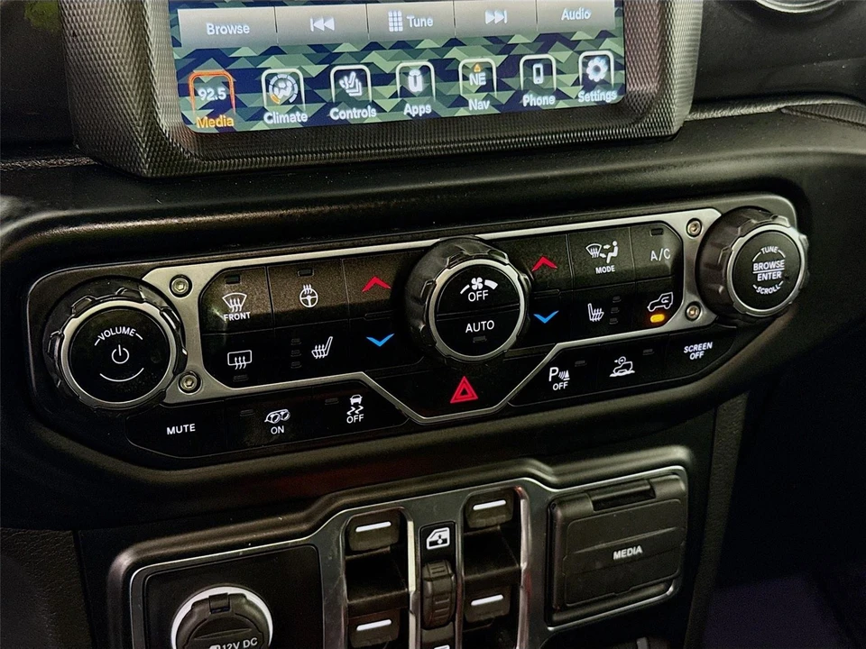 2021 Jeep JL Wrangler - Image 16 of 21