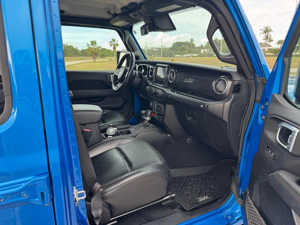 2021 Jeep JL Wrangler - Image 30 of 31