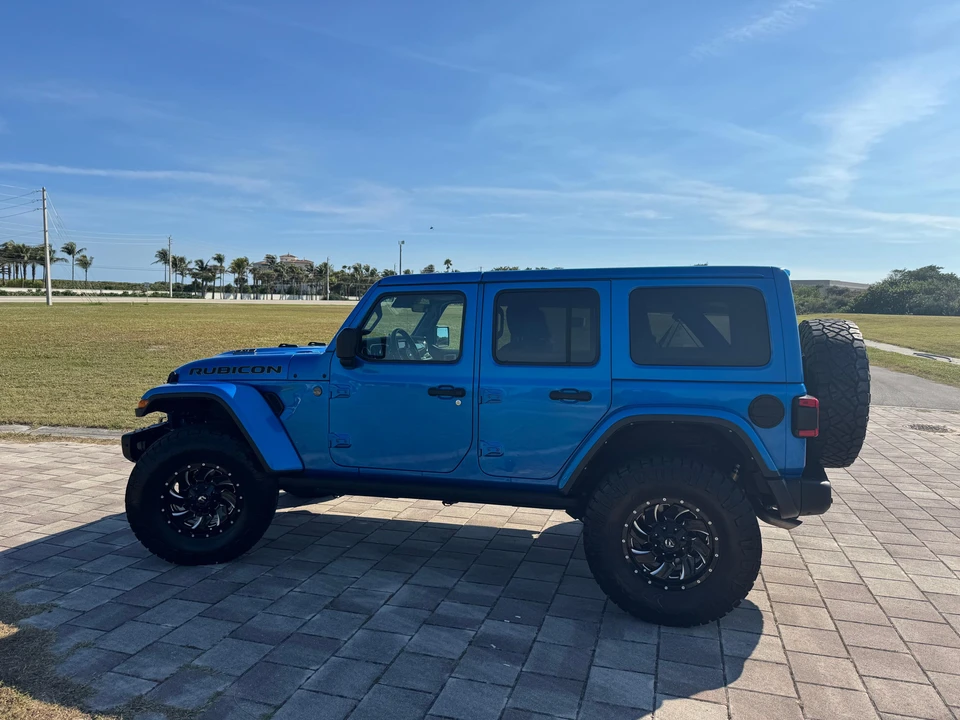 2021 Jeep JL Wrangler - Image 7 of 31