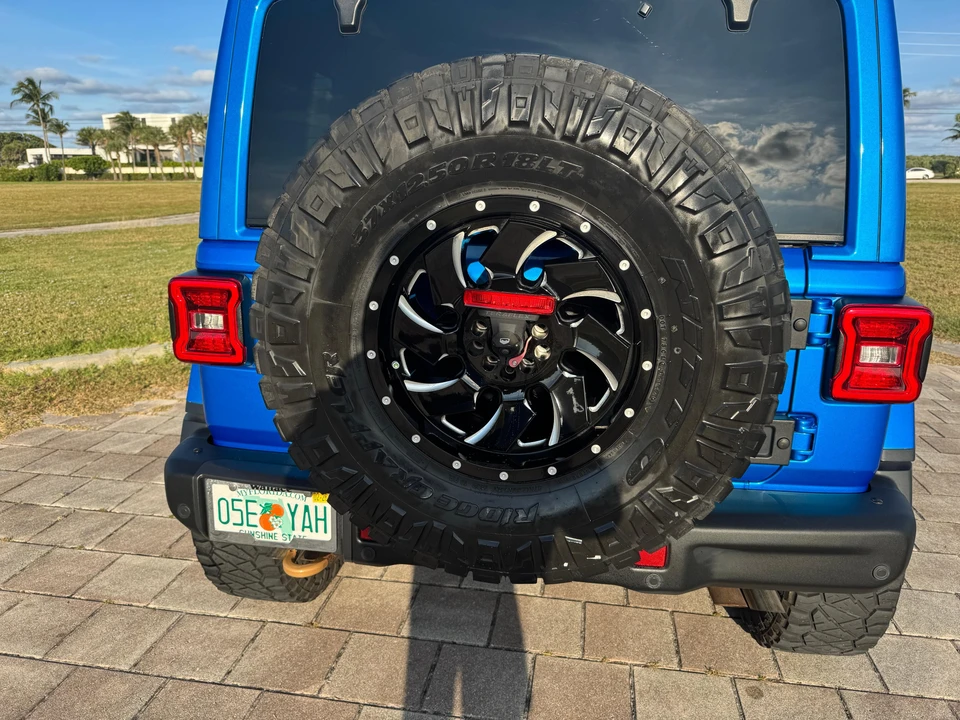2021 Jeep JL Wrangler - Image 20 of 31