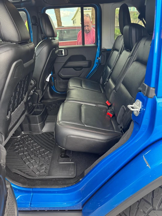 2021 Jeep JL Wrangler - Image 27 of 31