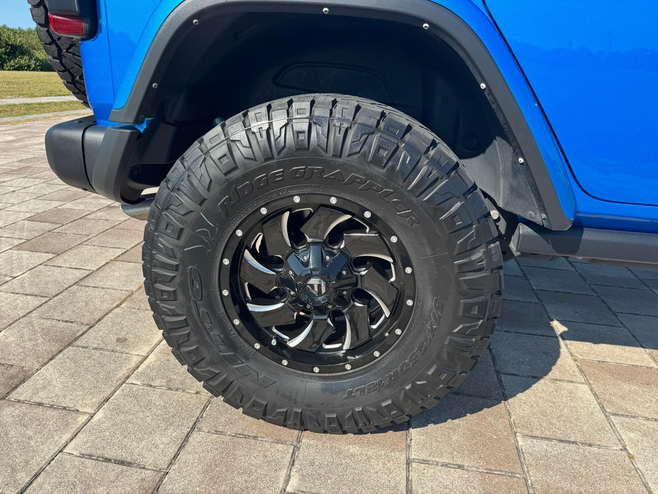 2021 Jeep JL Wrangler - Image 18 of 31