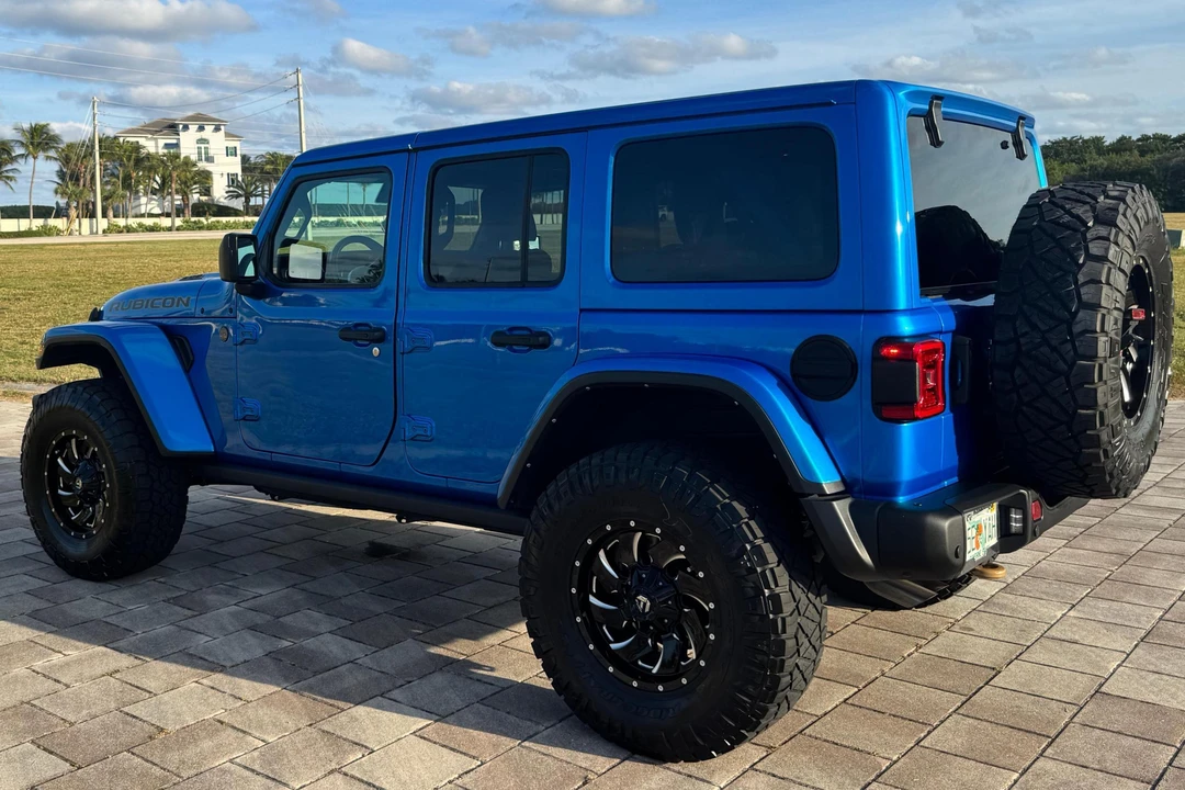 2021 Jeep JL Wrangler - Image 4 of 31