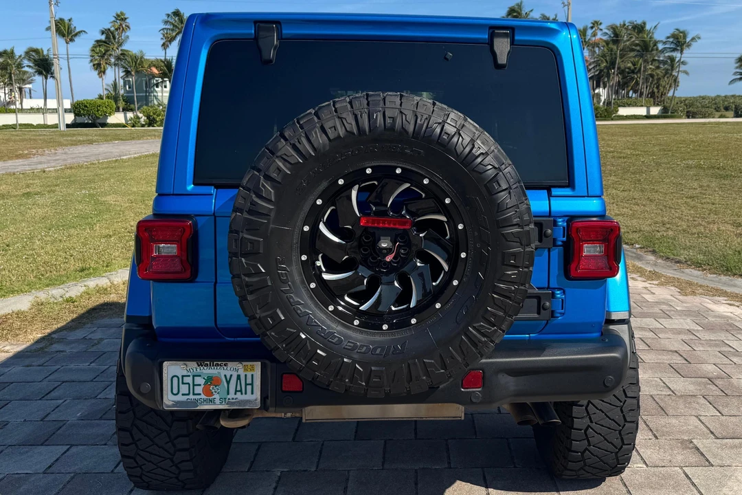 2021 Jeep JL Wrangler - Image 5 of 31