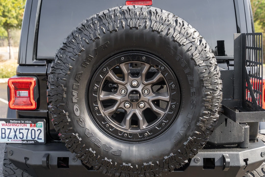 2021 Jeep JL Wrangler - Image 27 of 31