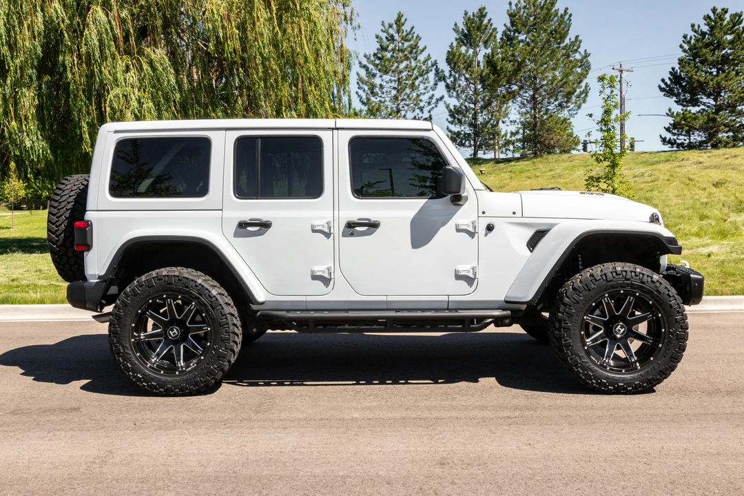2021 Jeep JL Wrangler - Image 7 of 31