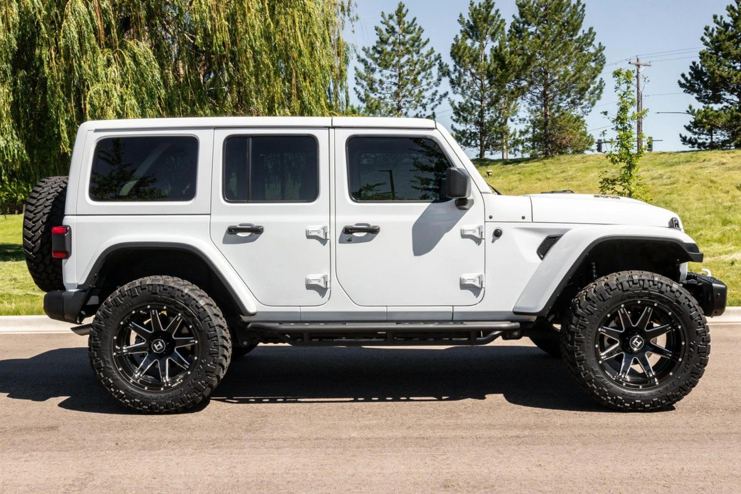 2021 Jeep JL Wrangler - Image 3 of 31