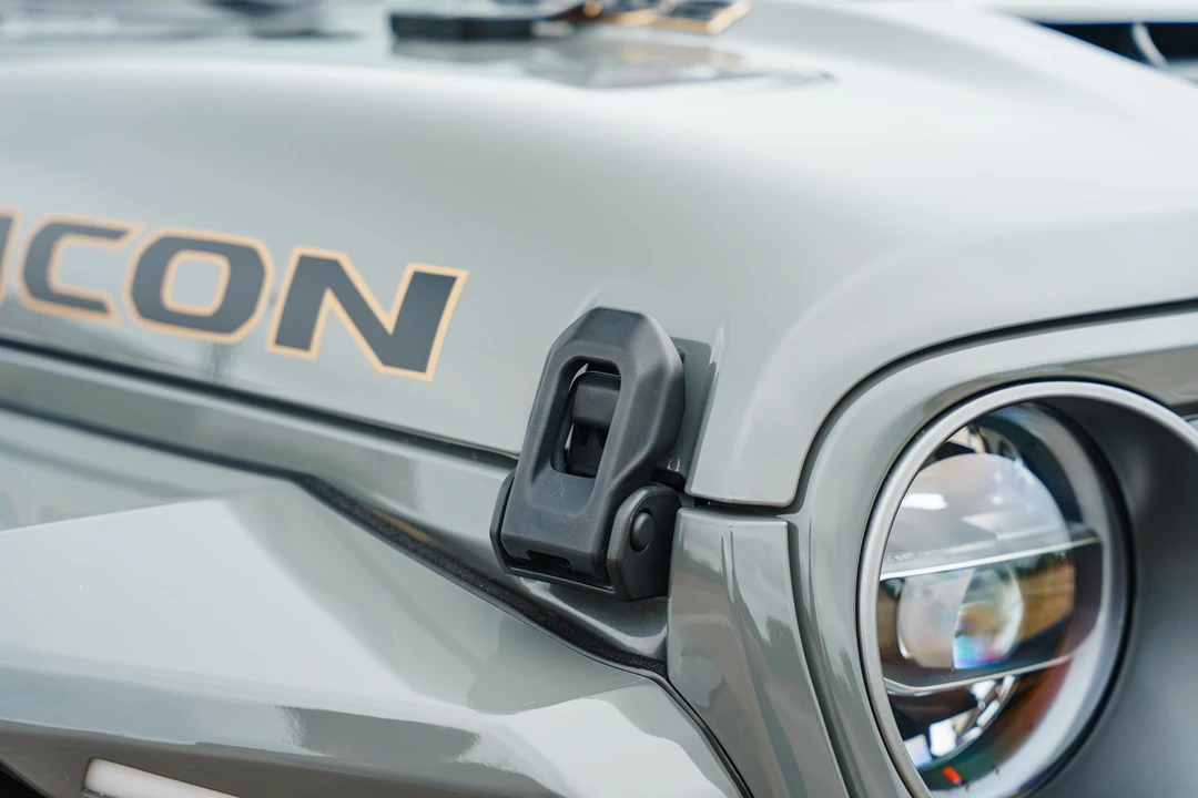 2021 Jeep JL Wrangler - Image 18 of 31