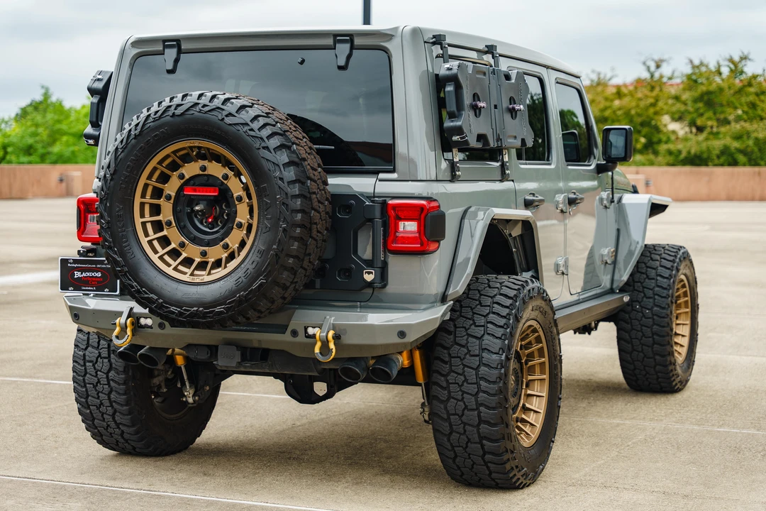 2021 Jeep JL Wrangler - Image 12 of 31